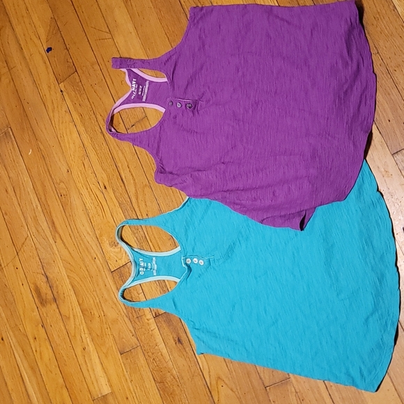 Old Navy Tops - 2 women's old navy tank tops  xs